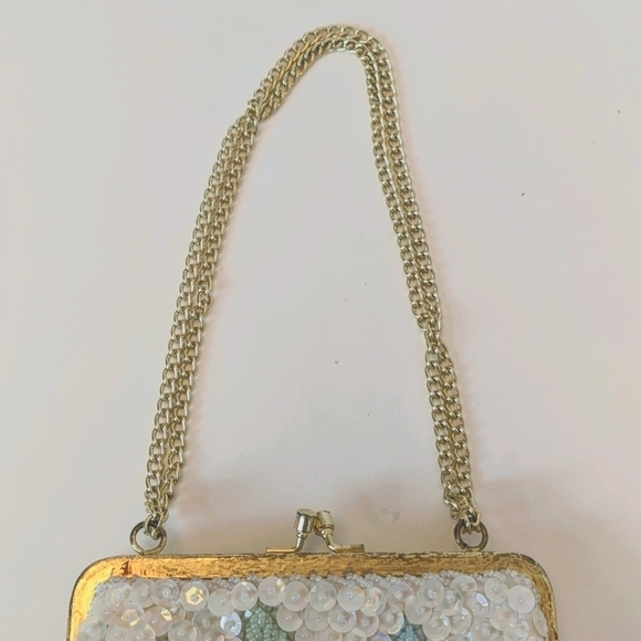 LA REGALE Vintage 1960's Hand Made Evening Bag - Picture 5 of 6